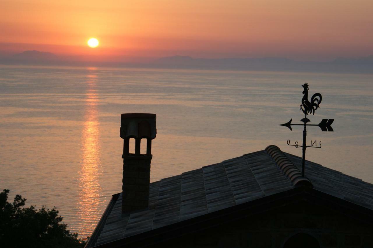 Bellezza In Cilento Panoramic Apts Castellabate Extérieur photo